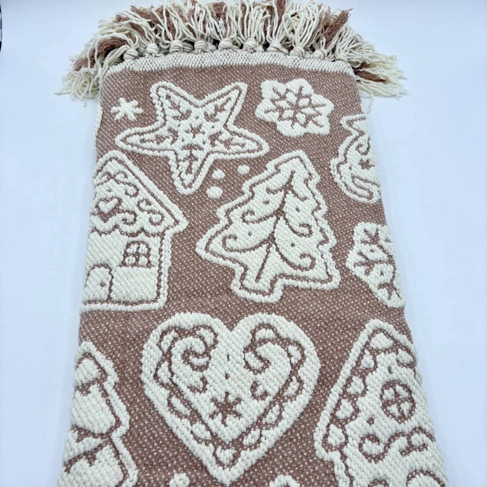 Cupcakes and Cashmere Throw Blanket Decorative Christmas Holiday‎ Gingerbread
